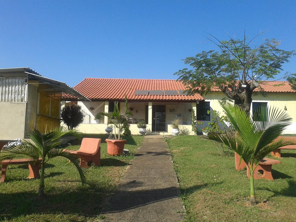 Pousada Araras Lago De Furnas Sao Jose da Barra Exterior photo