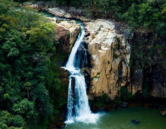 Pousada Araras Lago De Furnas Sao Jose da Barra Exterior photo